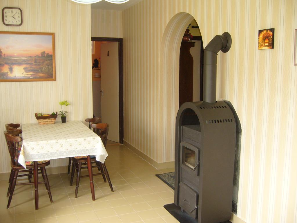 Ország Apartmanház Zalakaros Exterior foto