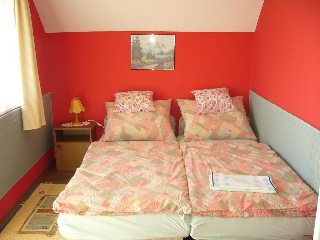 Ország Apartmanház Zalakaros Exterior foto